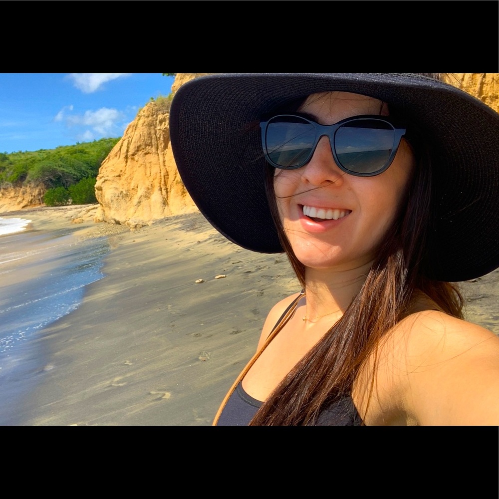 Meet your Posher, Julie